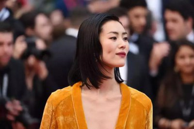 為什么女模的收入是男模的30倍？