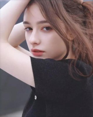 被稱為“俄羅斯張柏芝”的少女模特Dasha Taran，美到犯規(guī)！