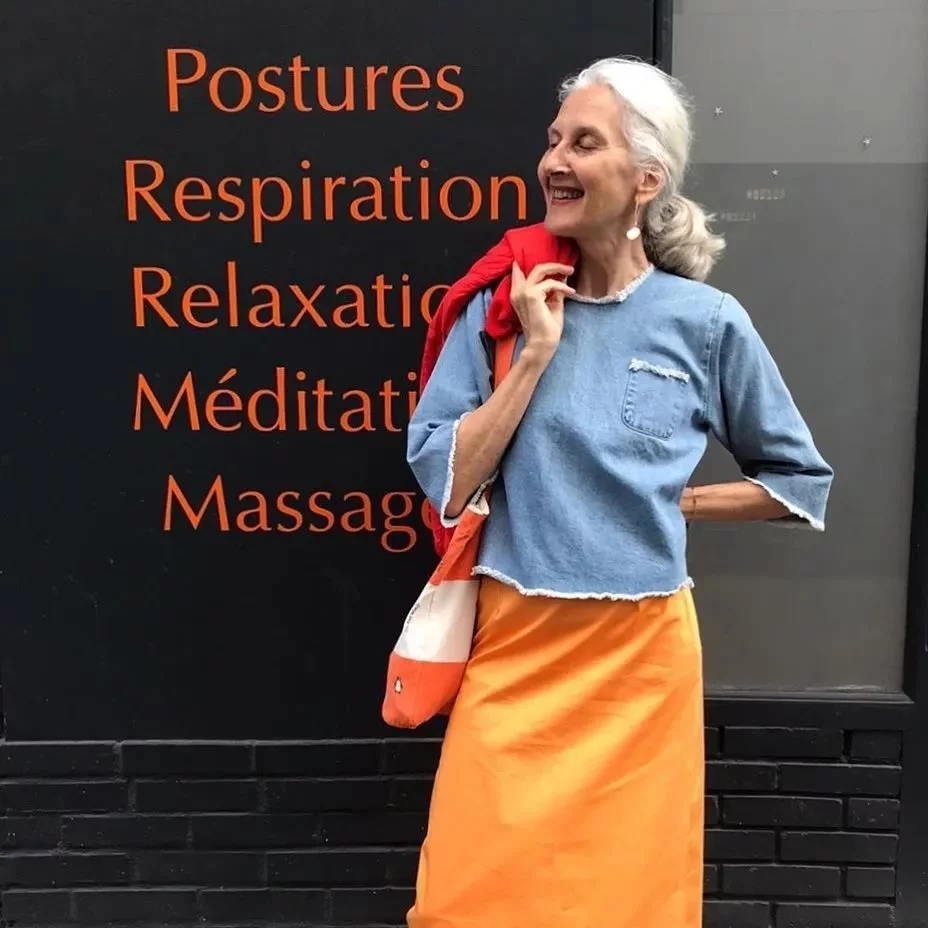 超模女神60歲奶奶，俏皮可愛，也能活地像個鬼馬小精靈！