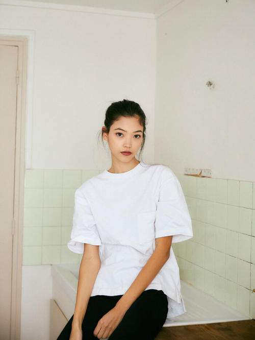 新晉模特Mika Schneider