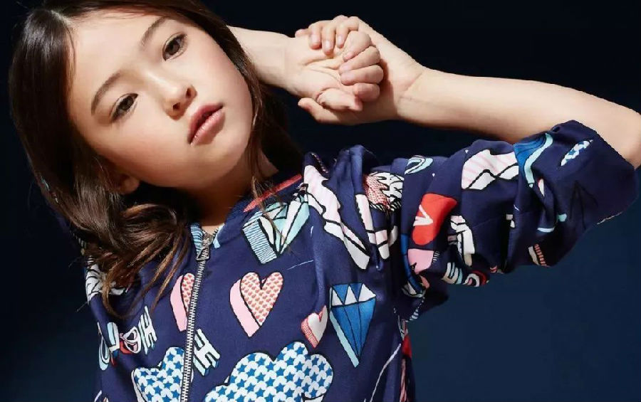 小超模Ella Gross,努力的女孩運(yùn)氣不會(huì)太差！