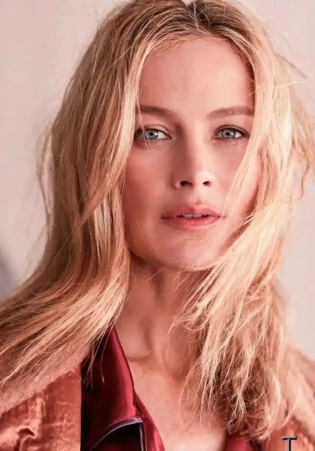 超?？辶铡つ?Carolyn Murphy